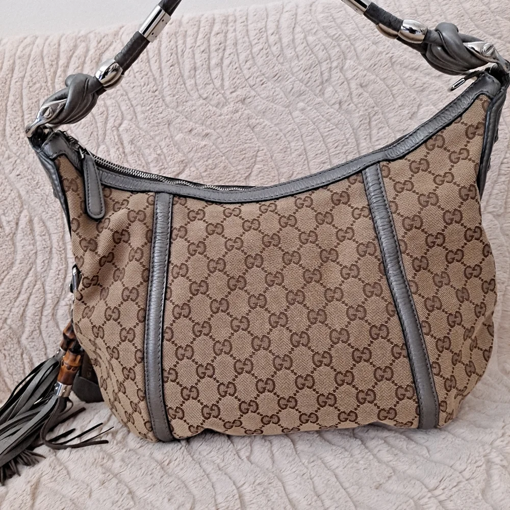 Gucci Monogram Horsbit Hobo Bag - Picture 2 of 12